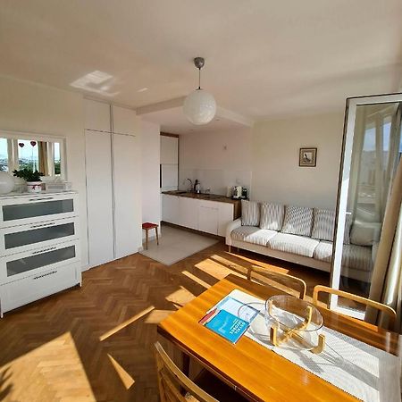 Apartment By The Sea - Kosciuszki Square กดิเนีย ภายนอก รูปภาพ