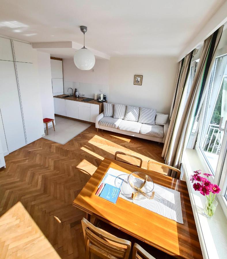 Apartment By The Sea - Kosciuszki Square กดิเนีย ภายนอก รูปภาพ