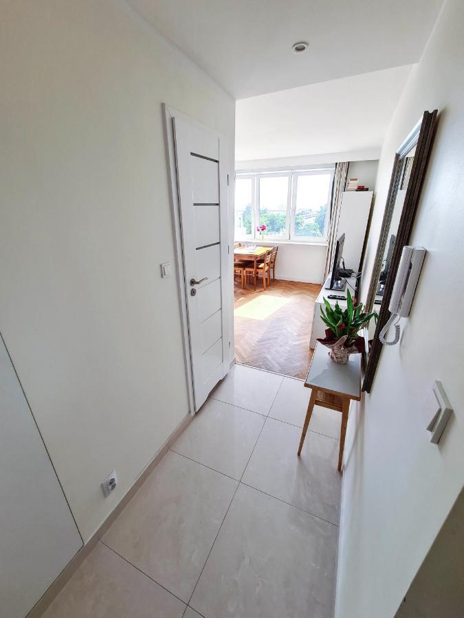 Apartment By The Sea - Kosciuszki Square กดิเนีย ภายนอก รูปภาพ